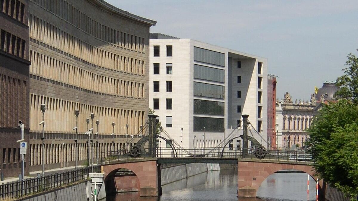    Здание МИДа Германии на Шпрее© Фото : Doris Antony