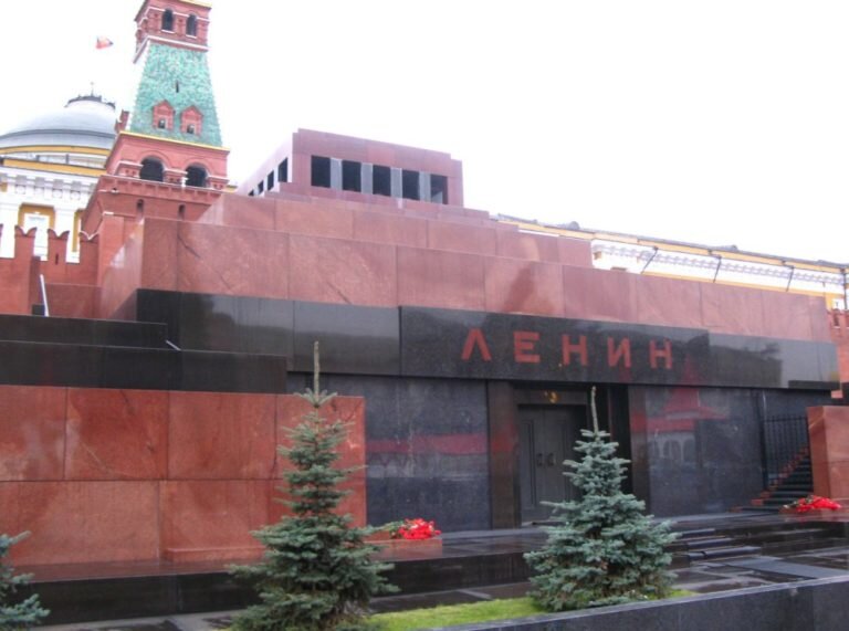 Фото: architectureguru.ru