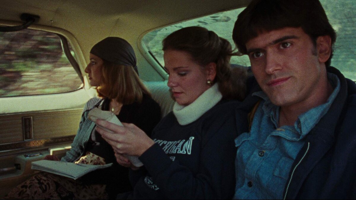 Зловещие мертвецы, © New Line Cinema https://www.kinopoisk.ru/film/2894/stills/