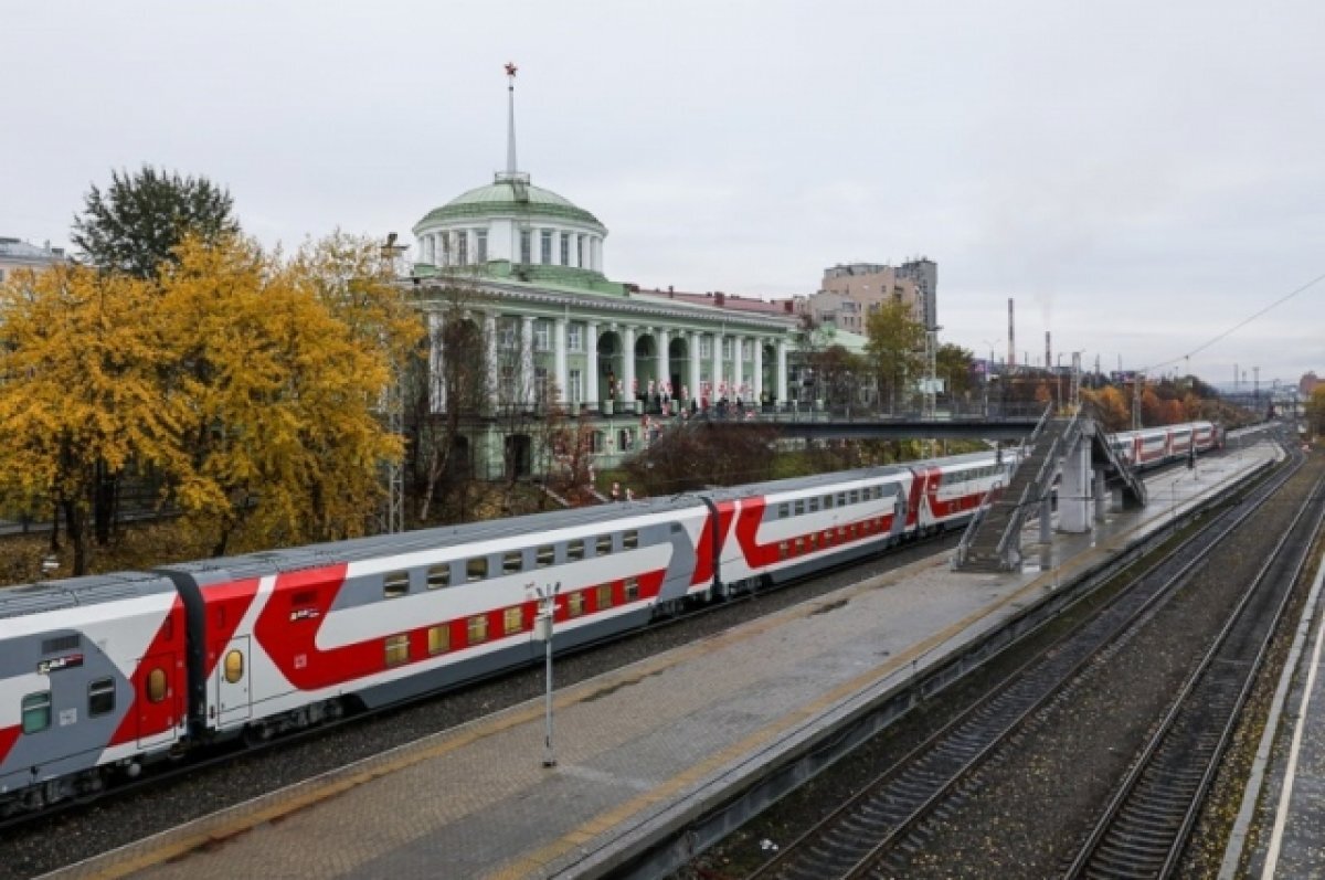    На 10% выросли перевозки двухэтажными поездами в 2023 году