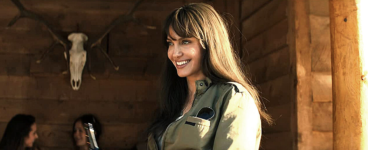 Кадр из фильма "Те, кто желает мне смерти" 