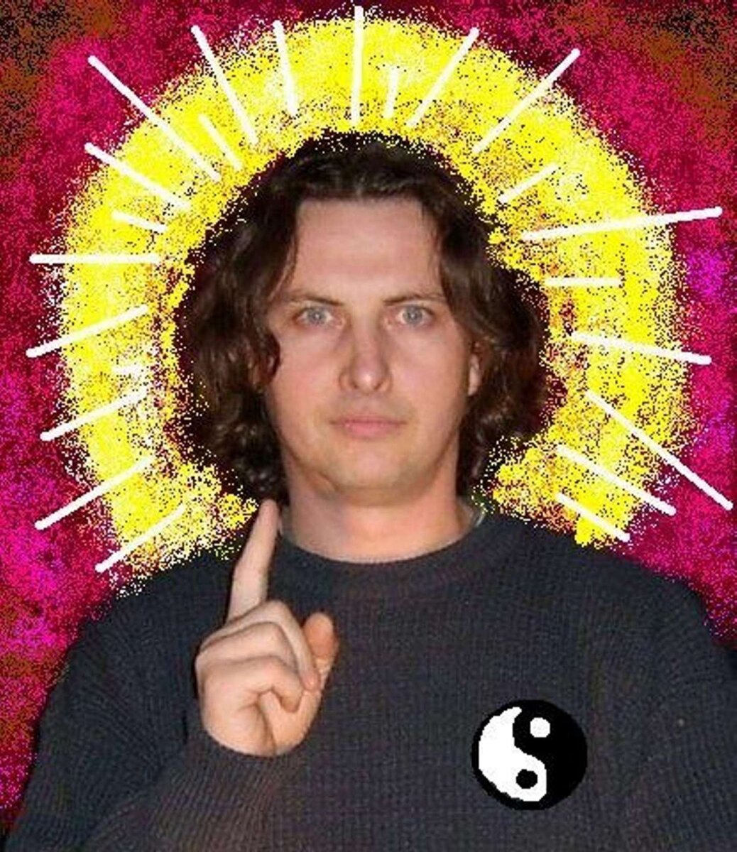 Отец греха и мать добродетели. Фото шуточное, не обращайте внимания, а то ум вам такое наподкидывает ).