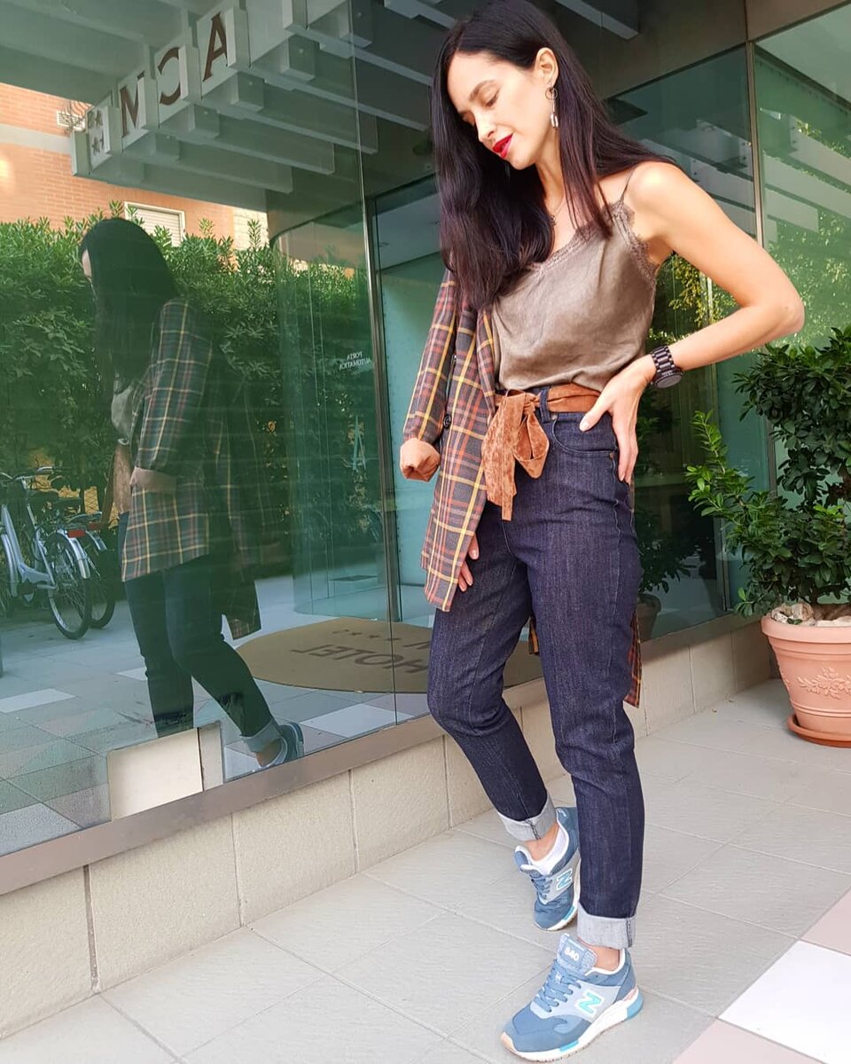 Италия, Балонья. Уже далекий 2018, идем на фабрику, собирать коллекцию)