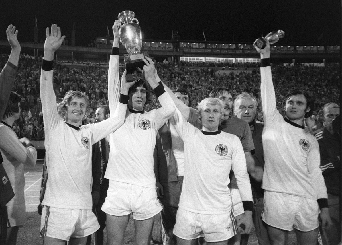 Сборная Чехословакии победитель Евро 1976