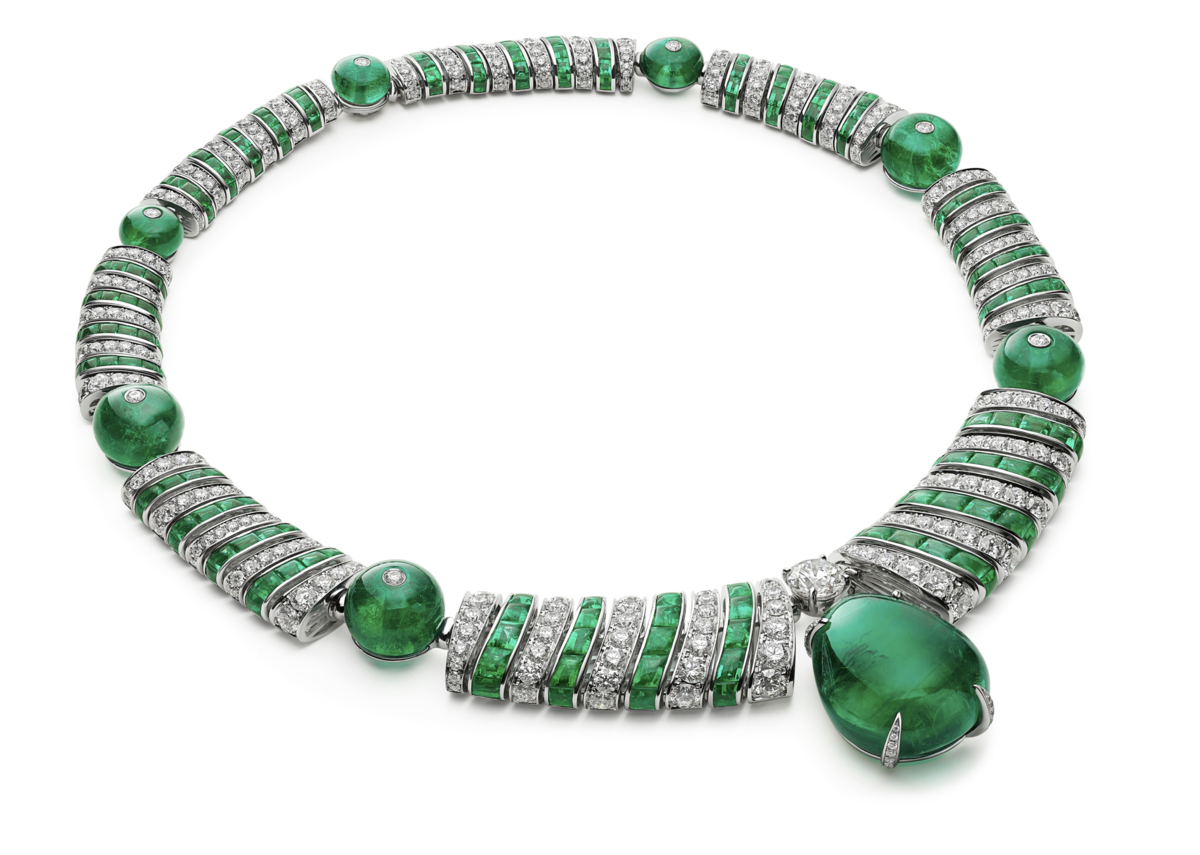 Колье Emerald Ellipse с красавцем замбийским изумрудом весом 64,02 карат