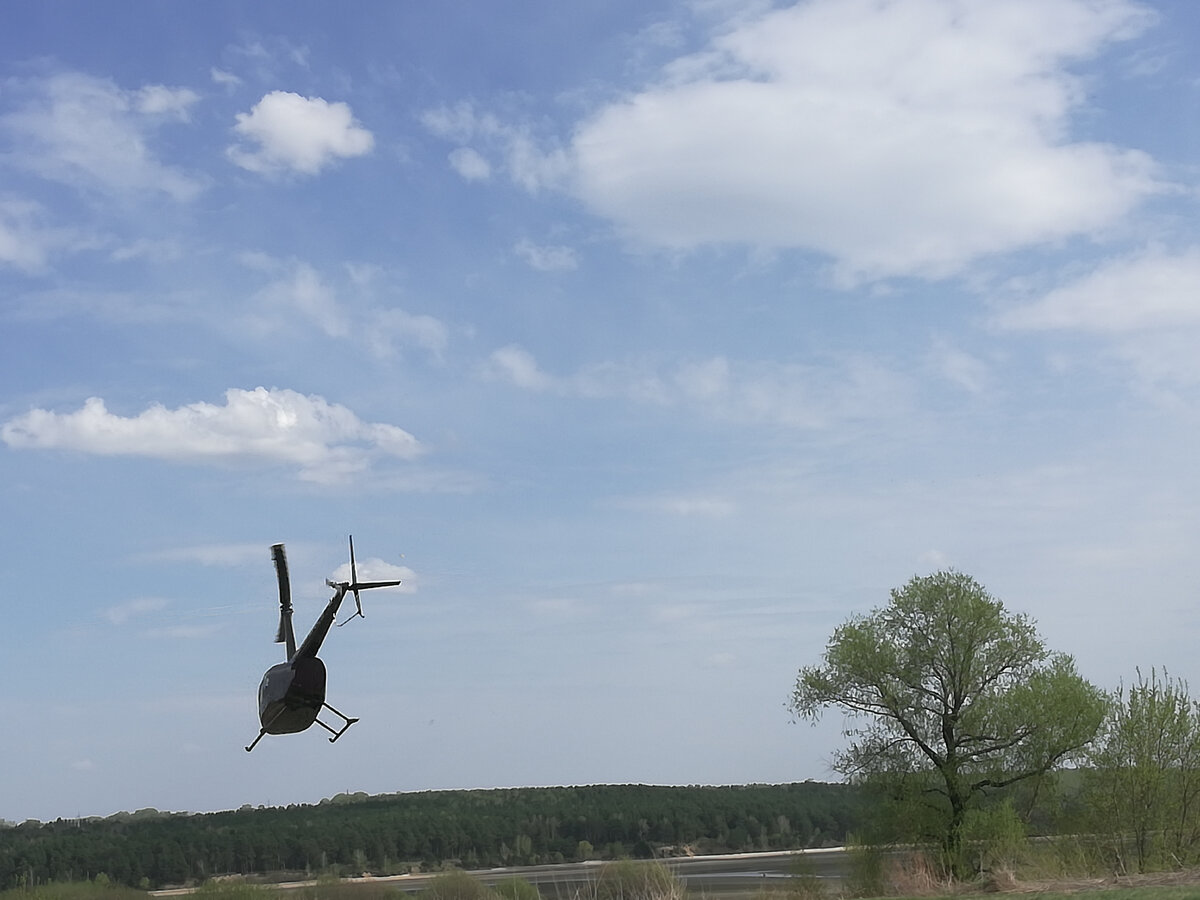 На фото: современный вертолет. Фото автора.