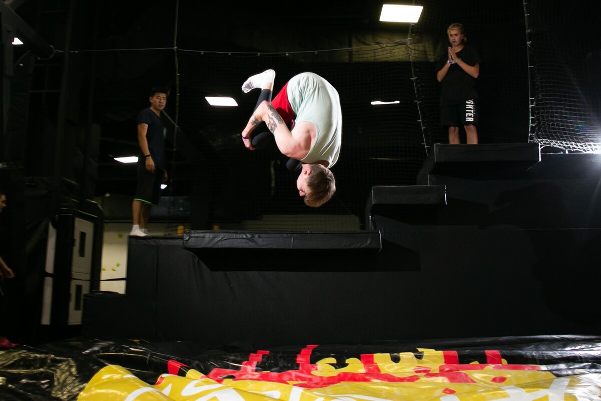 Батутный парк Big Wall Air Москва