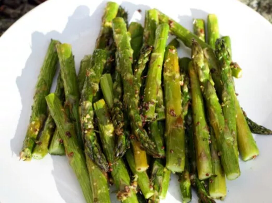Спаржа запечённая в духовке.