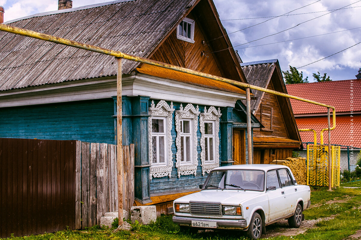 Почему люди на старых фотографиях выглядят по другому