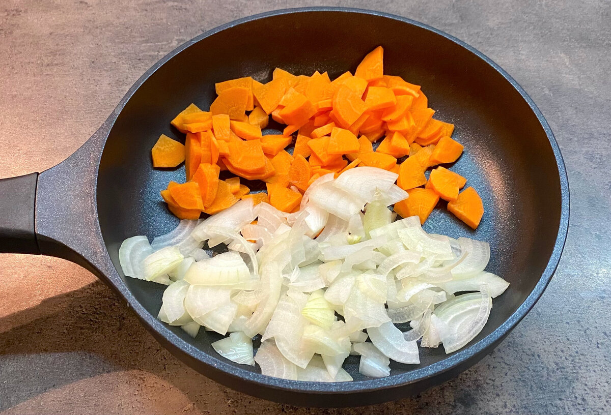 Не сомневаюсь во вкусе своего паштета, многие его пробовали и оценивали ...