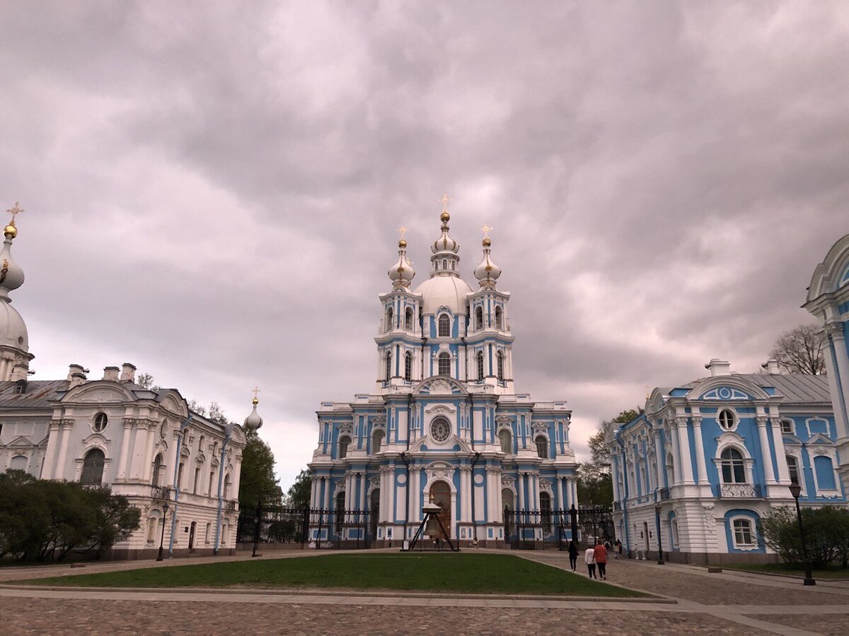 Смольный собор - настоящий долгострой Санкт-Петербурга | Гид Северной  Столицы | Дзен