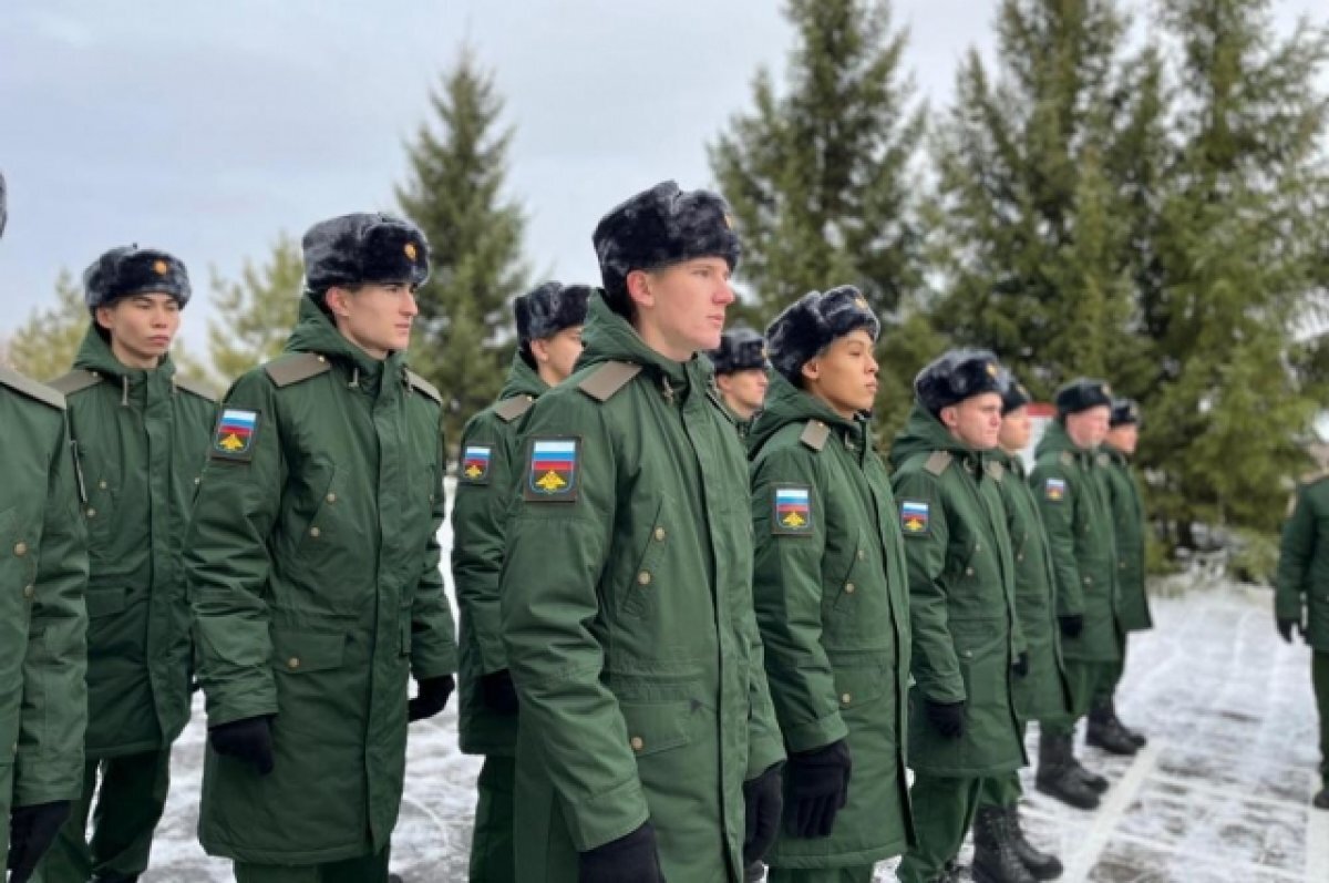    В военкомате рассказали о местах, куда отравятся омские призывники
