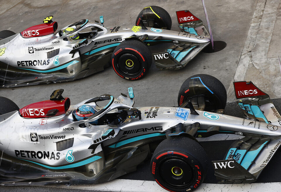    Льюис Хэмилтон: Кажется, Red Bull и Ferrari сделали шаг назадLAT Images / Mercedes