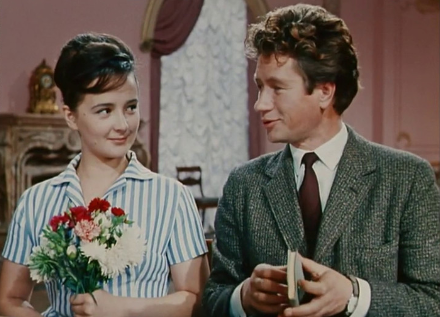 кадр из фильма "Зайчик"