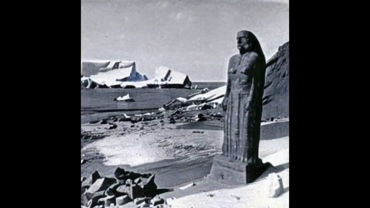 Известный полярный исследователь, один из первооткрывателей Южного полюса, капитан королевского флота Великобритании Роберт Фолкон Скотт по праву считается легендарным покорителем Антарктиды в начале-37