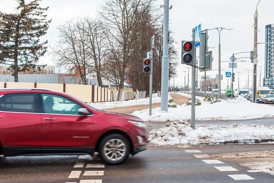     В период зимней эксплуатации автомобилей некоторые дополнительные опции становятся бесполезными. Юлия Хвощ