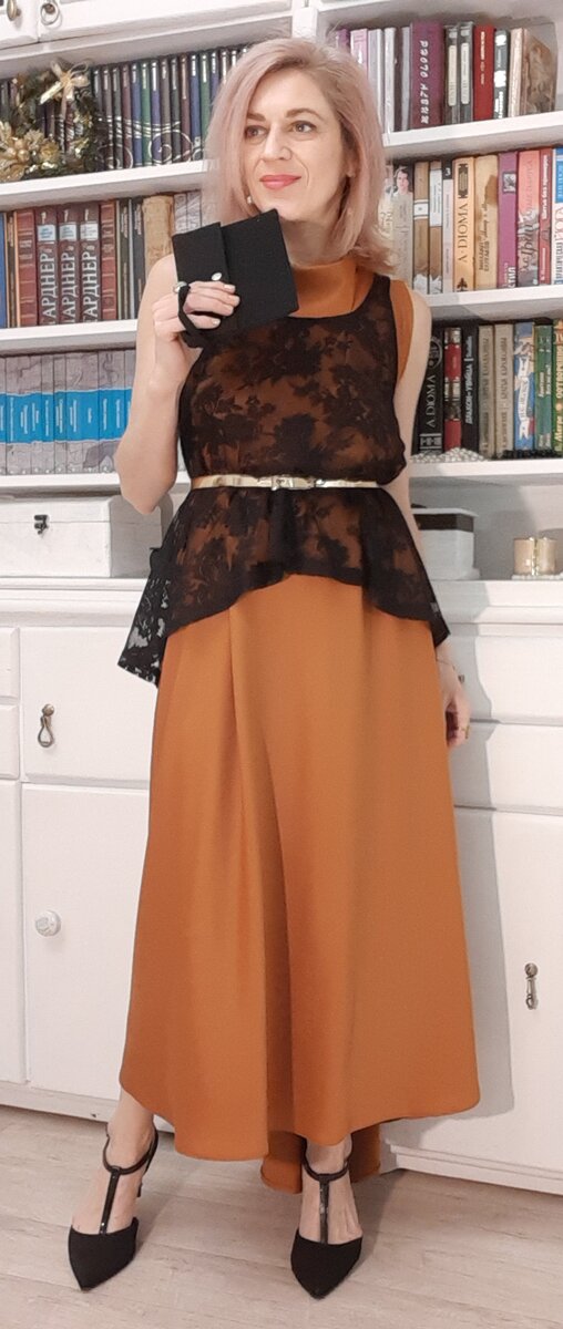 Топ и платье из секонд-хэнда.