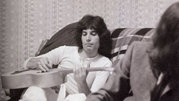 Фредди Меркьюри в 1969 году