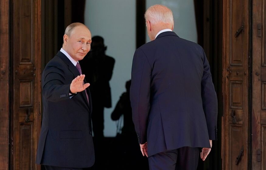    США заявили, что не собираются воевать с Россией