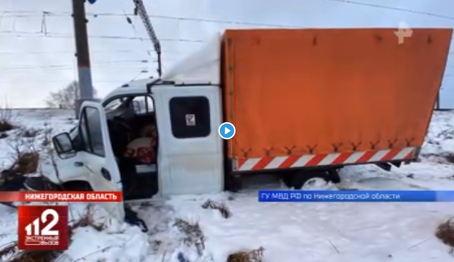 Угнанная у коммунальщиков "Газель". Кадр из видеозаписи Нижегородского ГУВД