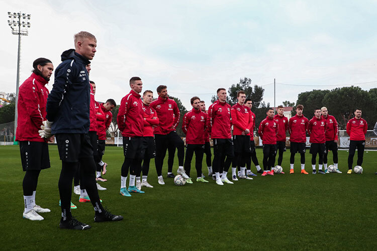    «Рубин» собрался после затяжного отпуска и проведет еще более длительный цикл зимней подготовки в Турции Фото: rubin-kazan.ru