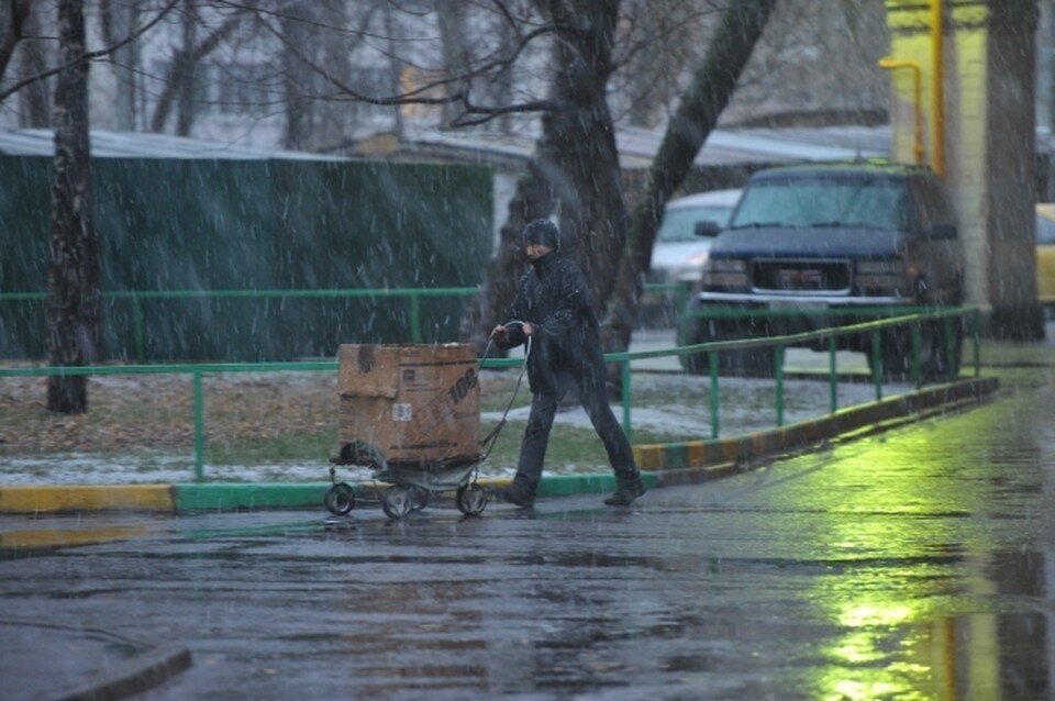     К вечеру столбики термометров опустятся до 0 градусов. Михаил ФРОЛОВ