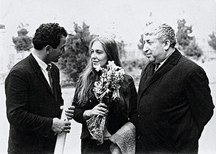 С Александром Зархи и Расулом Гамзатовым на кинофестивале, 1970