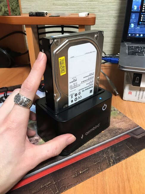 HDD в докстанции