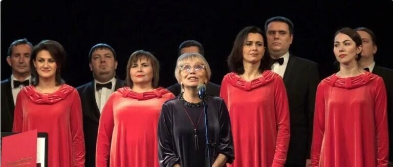    В Оренбурге камерный хор исполнит новую программу «Музыка кино» Кристина Просвиркина