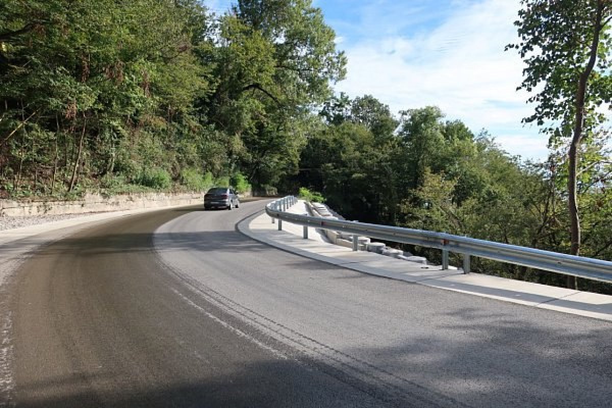    Мишустин назвал сроки начала строительства дороги в обход Адлера