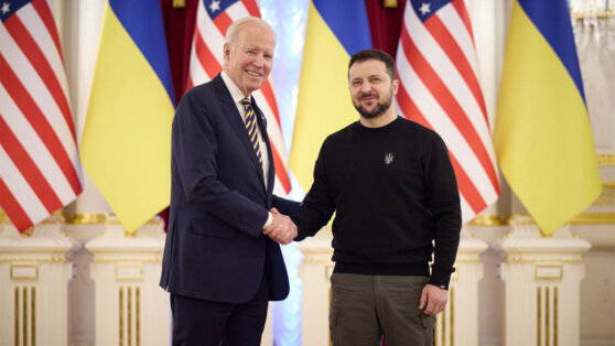    Байден на встрече с Зеленским пообещал Украине помощь еще на 0 миллионов Анастасия Романова