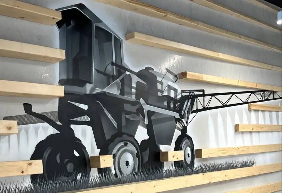 Концепт нового опрыскивателя-разбрасывателя Туман-4 (источник: официальный телеграмм-канал выставки АГРОСАЛОН)