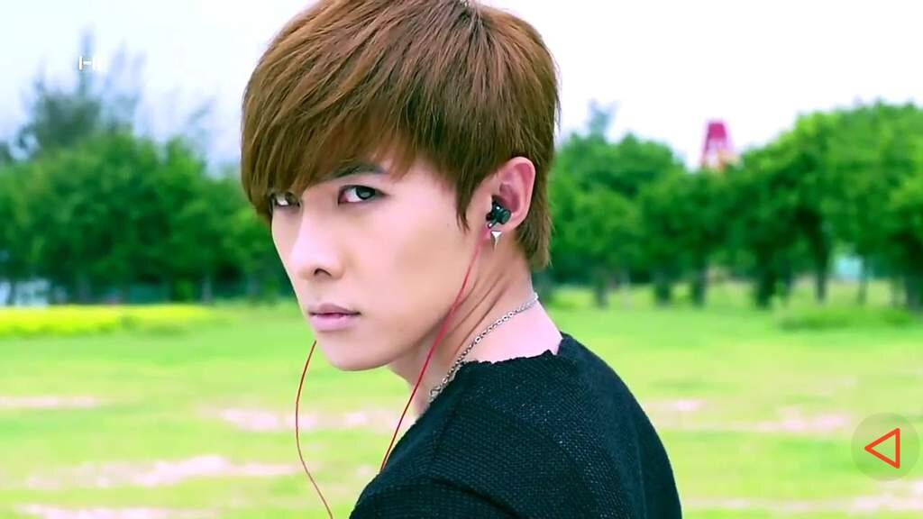 Листайте --->