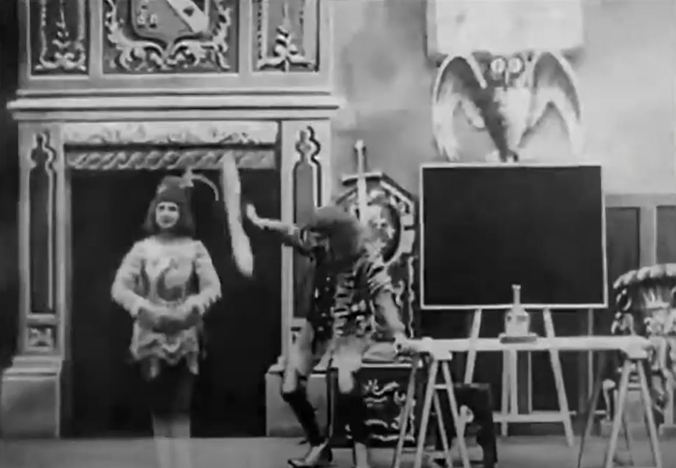 Кадр из фильма "Тайна рыцаря" (1899)