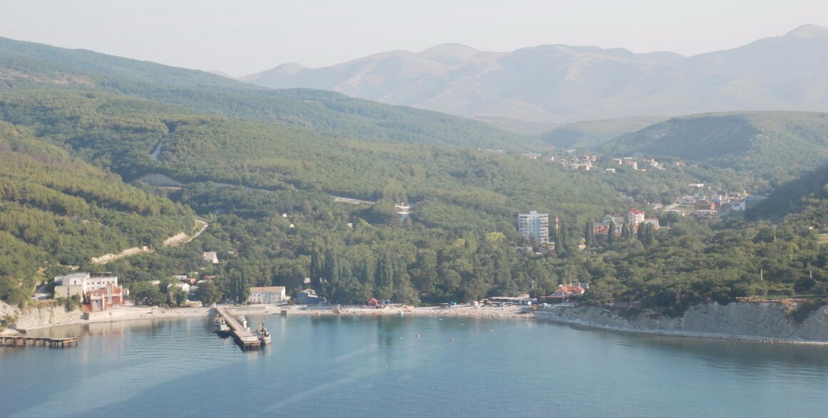 Панорама Голубой бухты