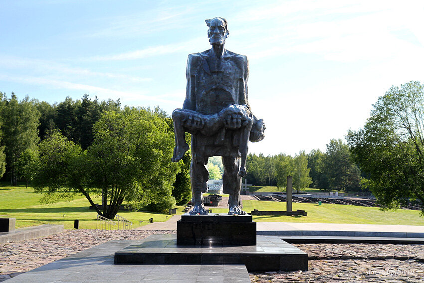 Мемориальный комплекс Хатынь