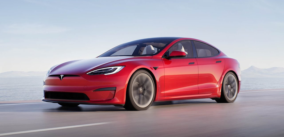    Model S Plaid