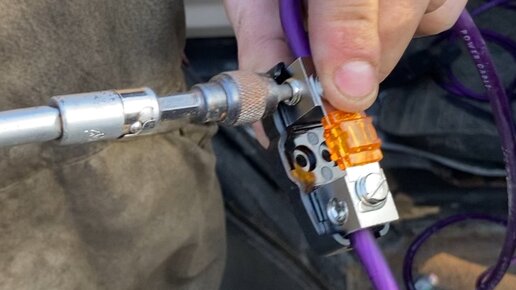 АвтоМир | Установил предохранитель для сабвуфера | Дзен