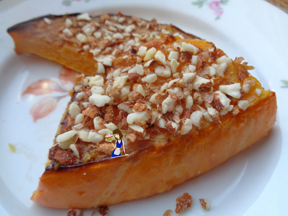 Тыква фаршированная жидкой полусладкой пшённой кашей