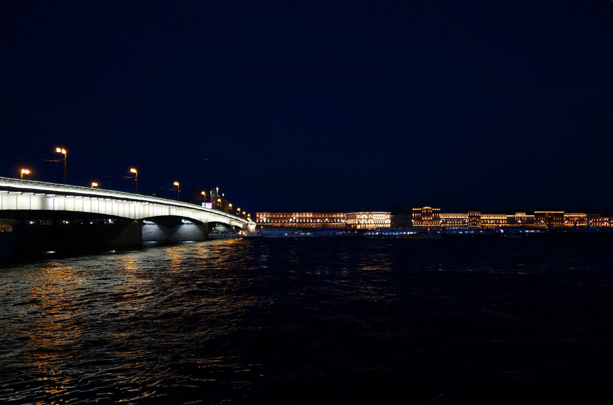 Разводка мостов ноябрь 2023. Разводной мост в санкт-петербурге. График разводки мостов спб. График развода мостов спб 2020. Развод мостов в санкт-петербурге расписание.