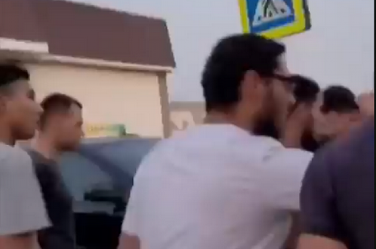    Словесная перепалка привела к массовой драке русских и цыган на Ставрополье