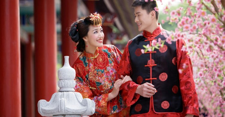 Молодожены. Изображение из открытого источника Яндекс.