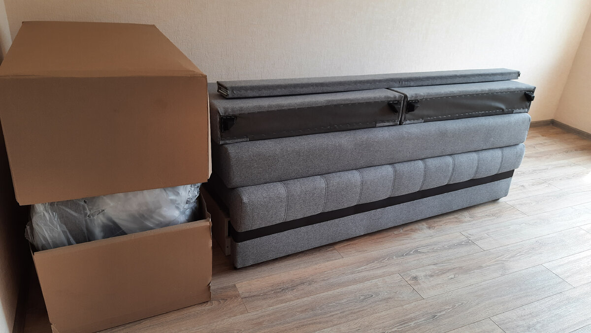 Диван и кресло