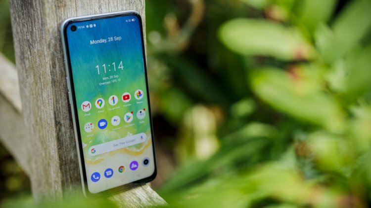 Нет смысла покупать дорогой смартфон, тем более, если это iPhone 