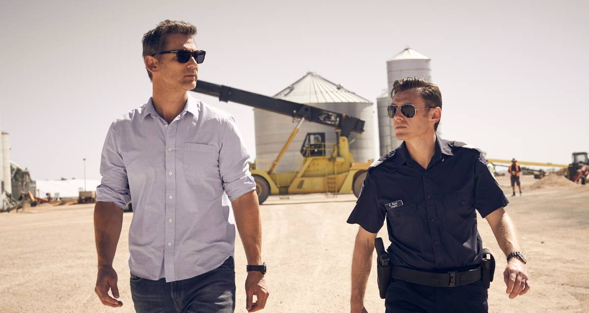 Кадр из фильма "Город тайн".