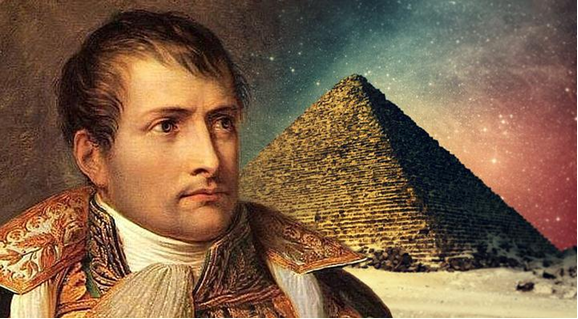 Портрет Наполеона на фоне пирамиды Хеопса. Источник https://mysteryplanet.com.ar/site/napoleon-bonaparte-y-su-experiencia-mistica-dentro-de-la-gran-piramide-de-guiza/