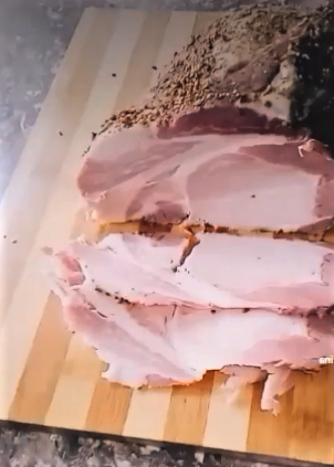 Источник: https://vm.tiktok.com/ZSJCjXaK3/