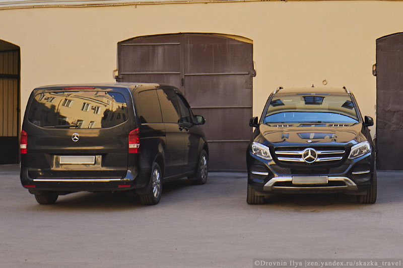 Мерседес минивен? Даром не надо, а вот кроссовок это круто