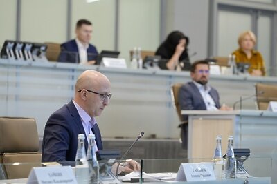    Министр здравоохранения Московской области Алексей Сапанюк на совещании губернатора Московской области Андрея Воробьева с руководящим составом правительства Московской области и главами городских округов © Пресс-служба Губернатора и Правительства Московской области