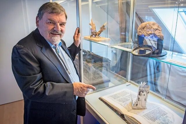 фото из свободных источников в Интеренете. 